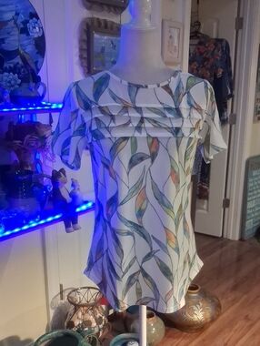 I Knew Multi-color Leaf Print And Short Sleeves By Xieerduo. Size S
